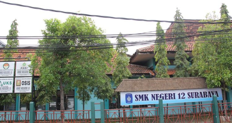 MAKI Jatim mendesak Disdik Jatim mengusut dugaan intimidasi di SMKN 12 Surabaya serta menyoroti keamanan lingkungan sekolah.