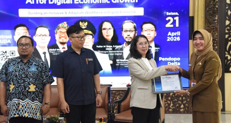 Pembukaan Garuda AI Summit 2026 di Sidoarjo bersama ASN dan UMKM.