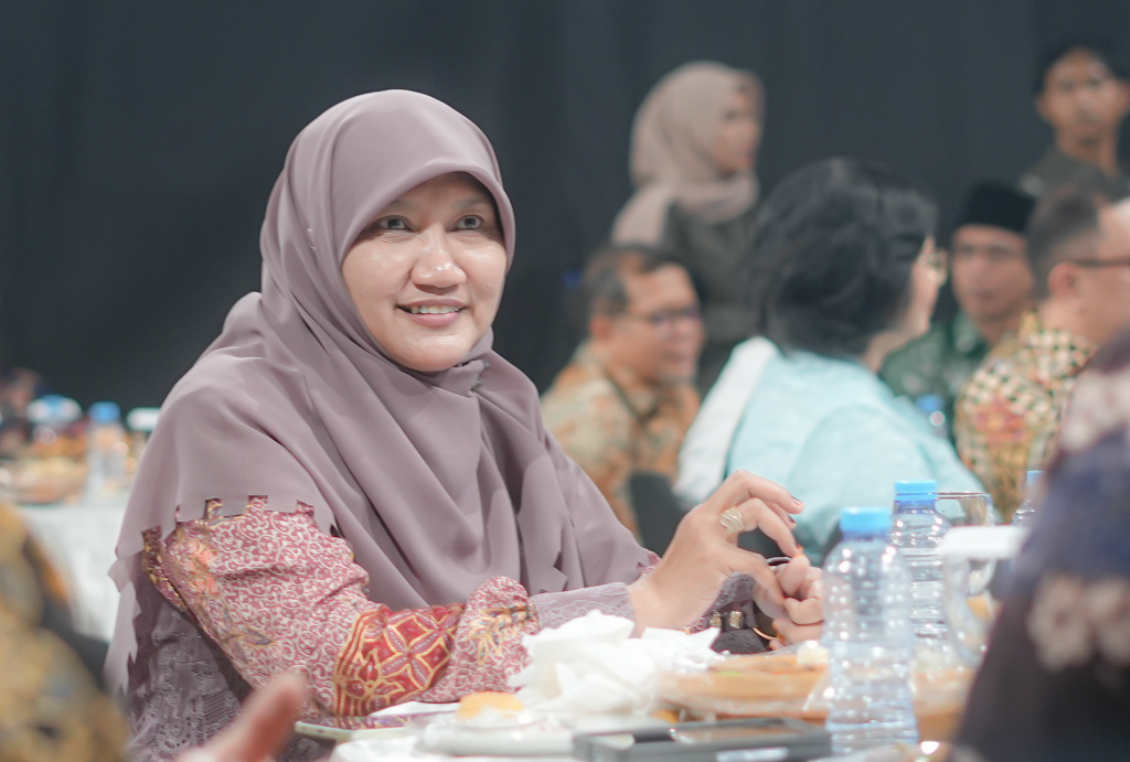 Keterangan foto:Anggota DPRD Jawa Timur, Lilik Hendarwati, menyoroti kebijakan adminduk Pemkot Pemkot Surabaya terkait penunggak nafkah.