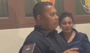 Keterangan foto: Kuasa hukum Yudha Marau memberikan pernyataan terkait dugaan mafia solar subsidi di Sorong.