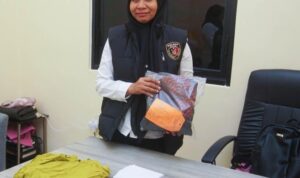 Keterangan foto: Polres Malang mengamankan tersangka dugaan pelecehan berkedok pengobatan alternatif di Gedangan.