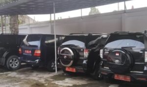 IMG_3800-905x613 MAKI Jatim awasi penggunaan mobil dinas berplat merah.