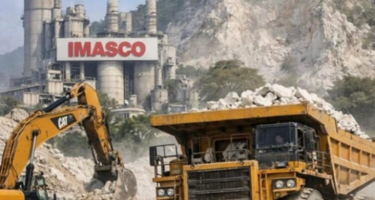 Protes warga dan aktivis menuntut penghentian operasional IMASCO.