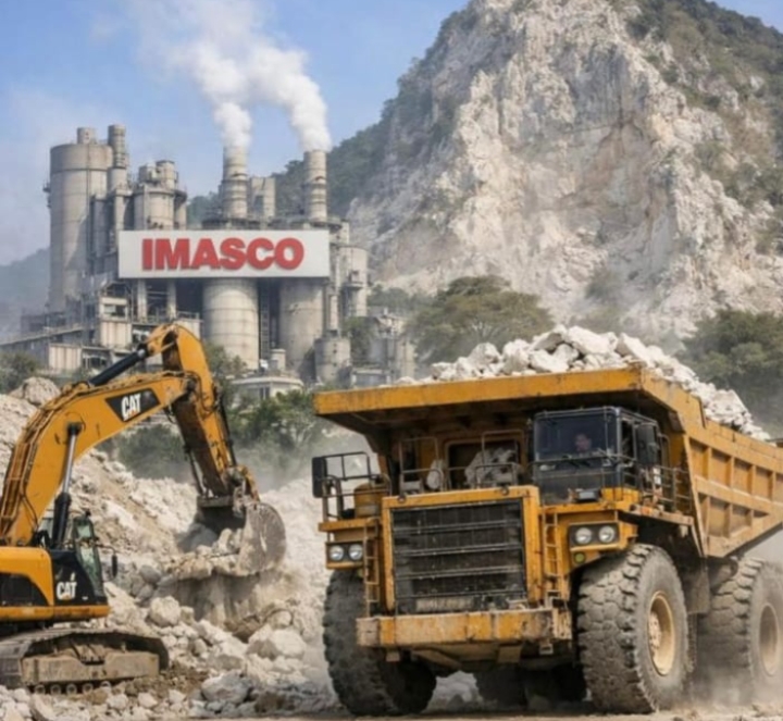 Protes warga dan aktivis menuntut penghentian operasional IMASCO.