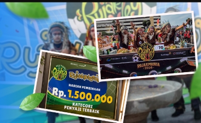 Perumda Surya Sembada tampil kompak dan meraih penghargaan di Festival Rujak Uleg 2026 Surabaya.